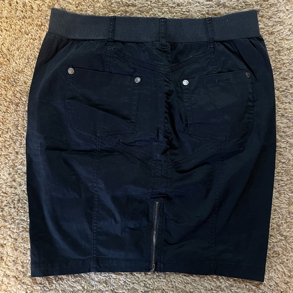 DKNY Black Mini Skirt - Picture 2 of 5